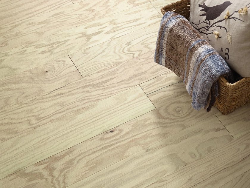 ECLECTIC OAK